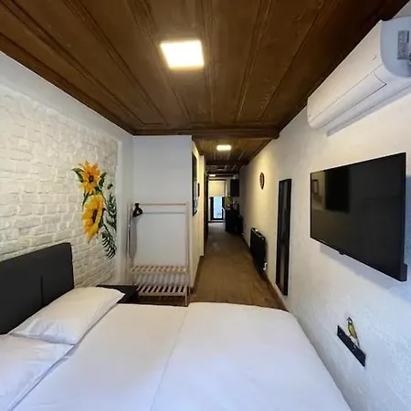 Casa Mirasol Golden Horn